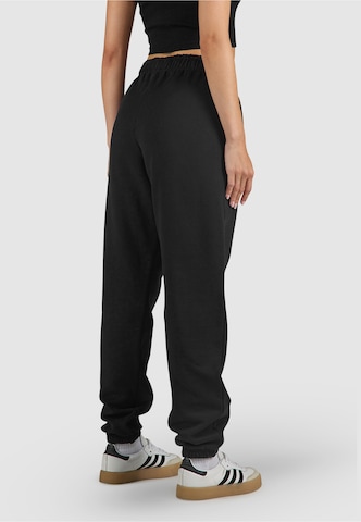 Tapered Pantaloni di Pegador in nero