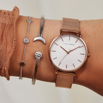 Violet Hamden Analoguhr in Gold: Vorderseite