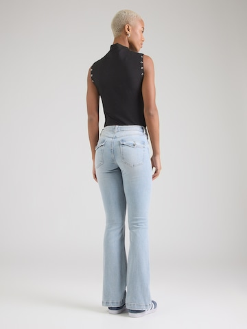 Tally Weijl Bootcut Jeans in Blau