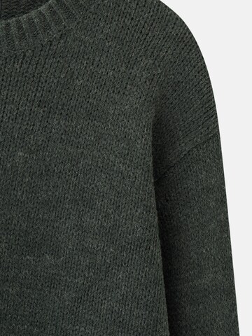 Pull&Bear Sweatshirt in Grün