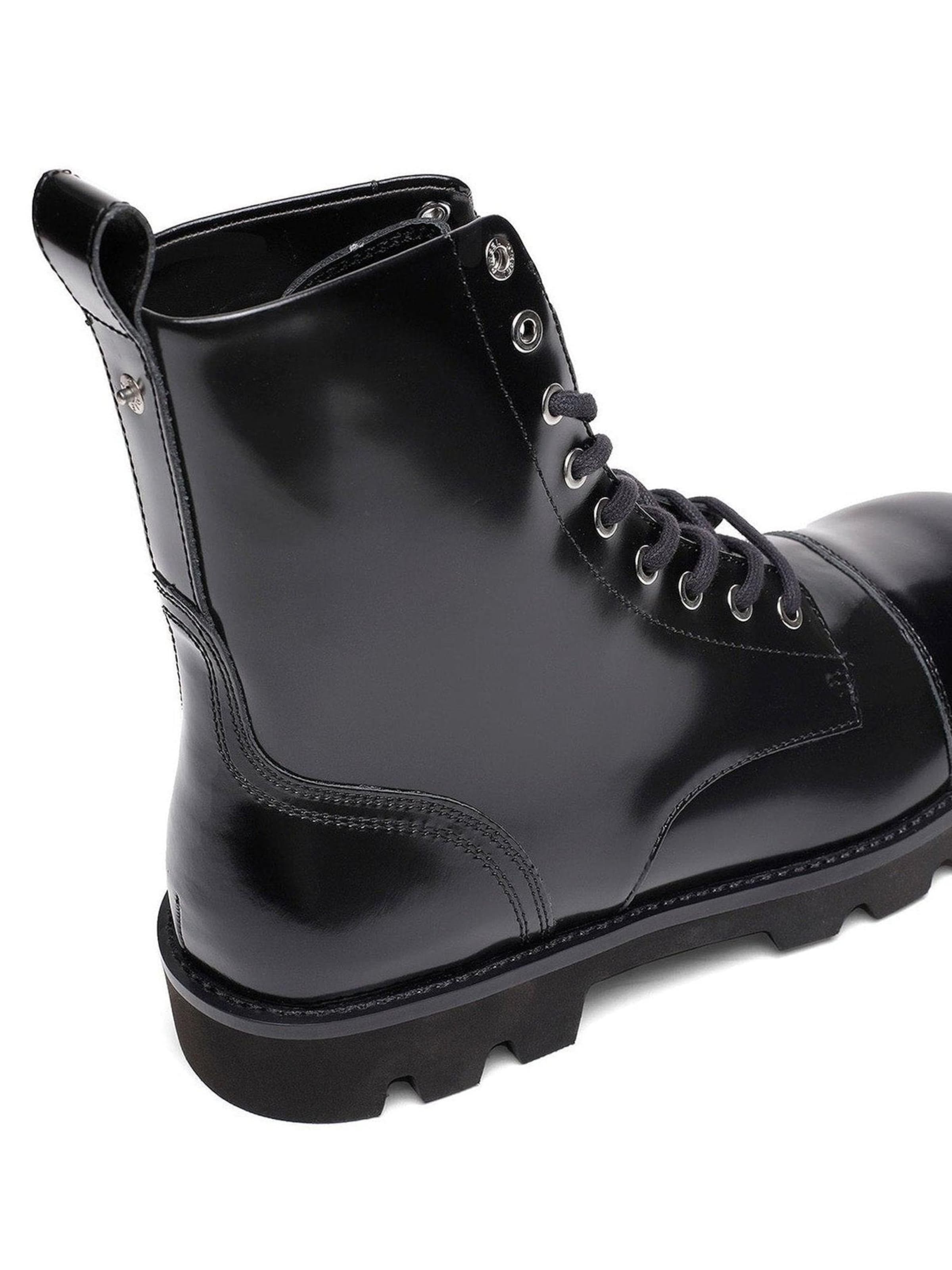 DIESEL Boots 'D-KONBA MB P4471'‌‌‌‌‌‌‌‌‌ in Schwarz