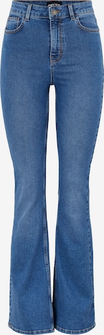 PIECES Flared Jeans 'Peggy' in Blauw: voorkant