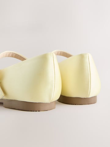 Next Lage schoen in Geel