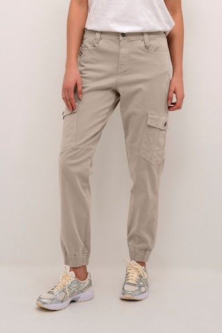 Kaffe Tapered Cargo Pants 'Sarina' in Beige