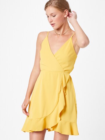 AX Paris - Vestido 'DA789' en amarillo: frente