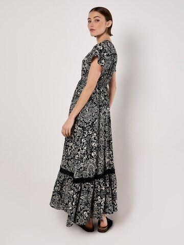 Apricot Paisley Print Maxi Dress ' ' in Schwarz