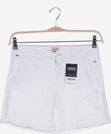 Tommy Jeans Shorts in XS in White: front