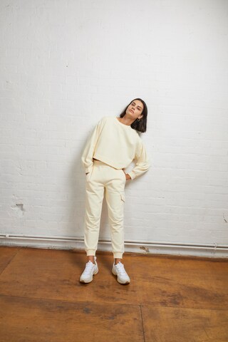 Pantalon 'Beda' Aligne en beige : devant