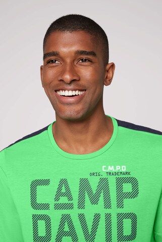 CAMP DAVID - Camiseta en verde