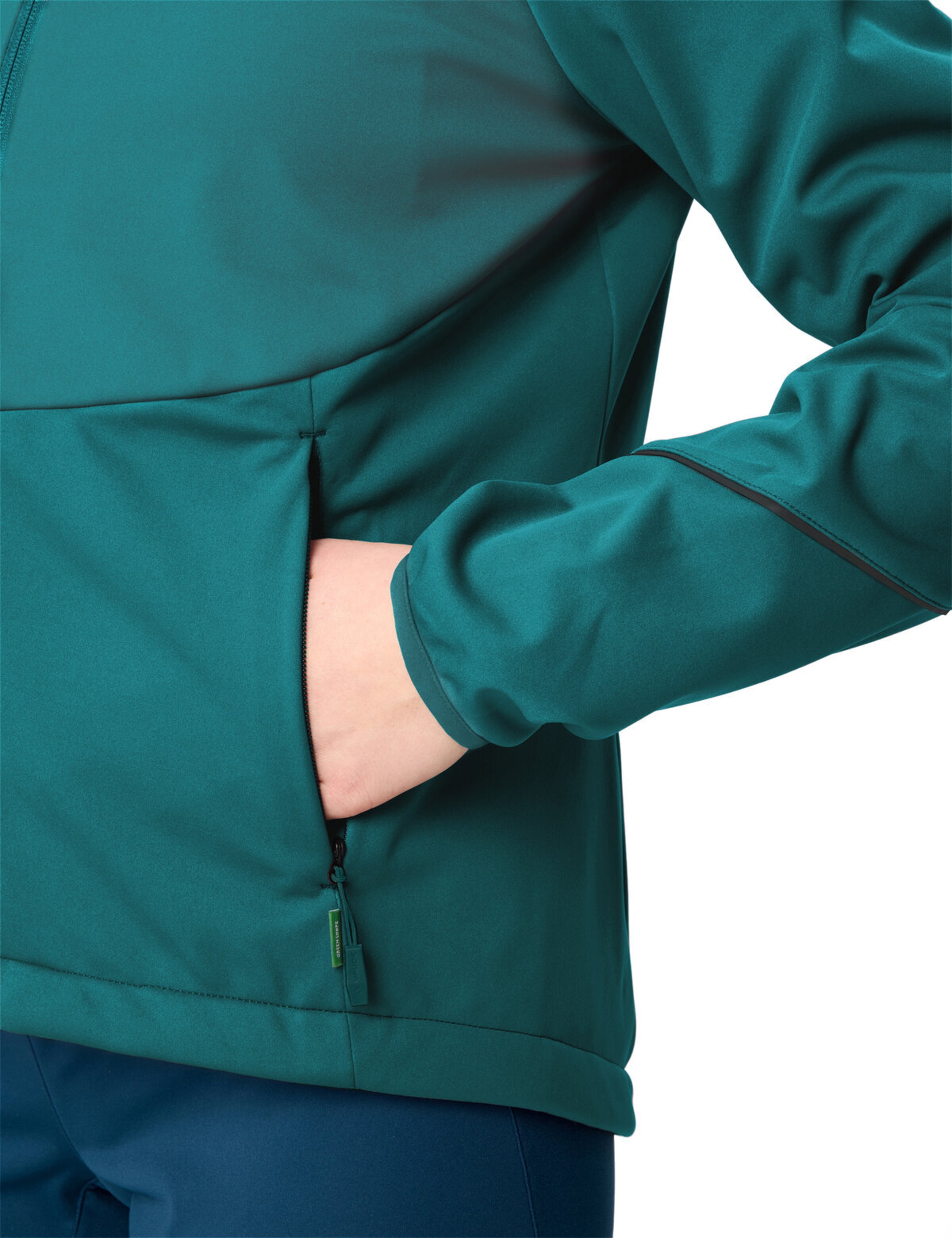 VAUDE Sports jacket 'Wintry V' in Green