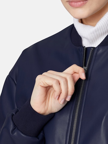 MADELEINE Tussenjas in Blauw