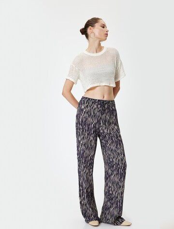 Koton Loosefit Broek in Zwart
