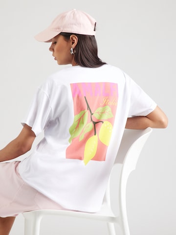 PIECES Shirt 'PCALIFI FASTTRACK' in Wit: voorkant