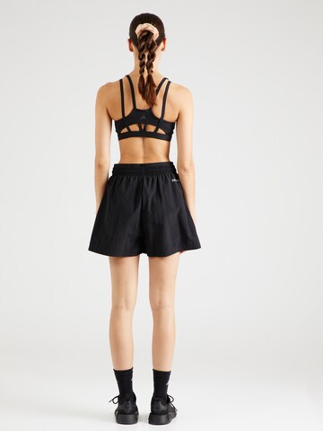 Loosefit Pantalon de sport 'City Escape' ADIDAS SPORTSWEAR en noir