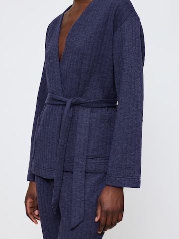 TRIUMPH Bathrobe short ' Cozy Comfort Robe Top Quilted ' in Blue