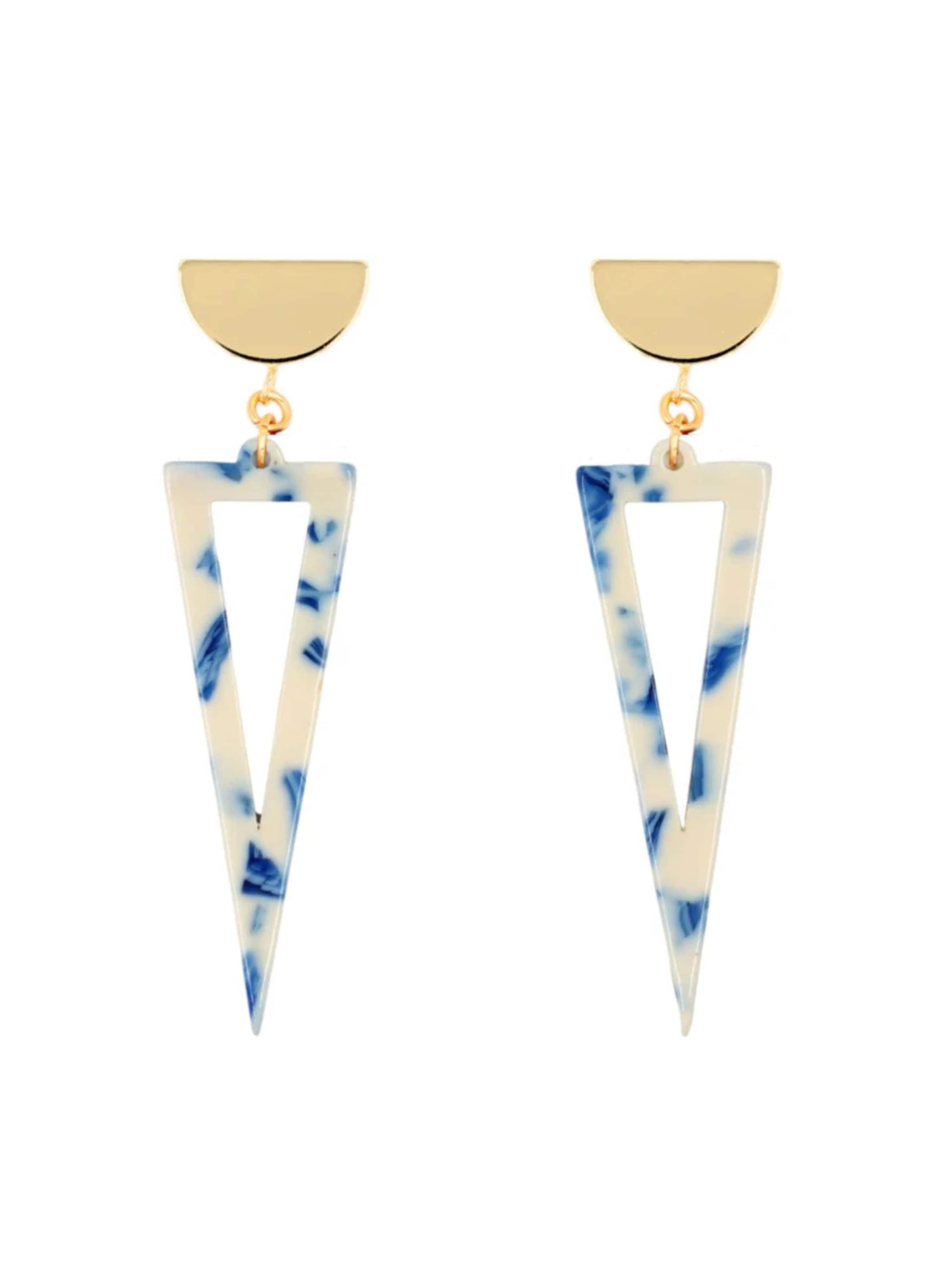 Fräulein Wunder Earrings 'Acetat Agnes' in Blue: front