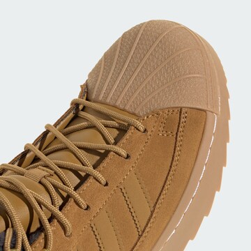 ADIDAS ORIGINALS Sportcipő 'Superstar' - barna