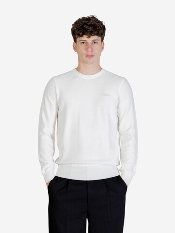 GUESS - Jersey 'KARIM' en blanco: frente