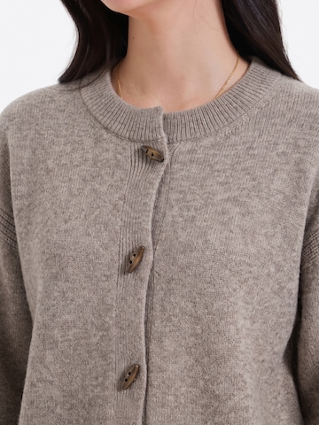 Cardigan Imily Bela en beige