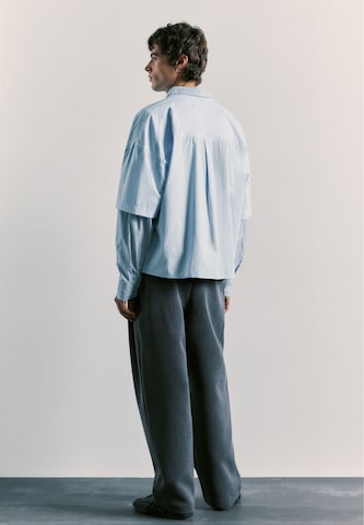 Pull&Bear Pohodlné nošení Košile – modrá