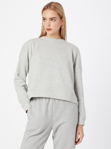 PIECES Sweatshirt 'Chilli' in Grey: front