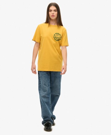T-shirt oversize Superdry en jaune