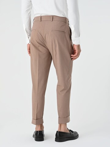 Regular Pantalon à plis Antioch en marron