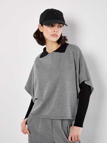 Haut ' ' Apricot en noir
