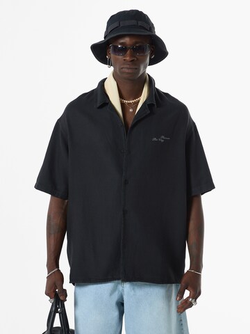 VAMOS CLO Button Up Shirt 'Spirea' in Black: front