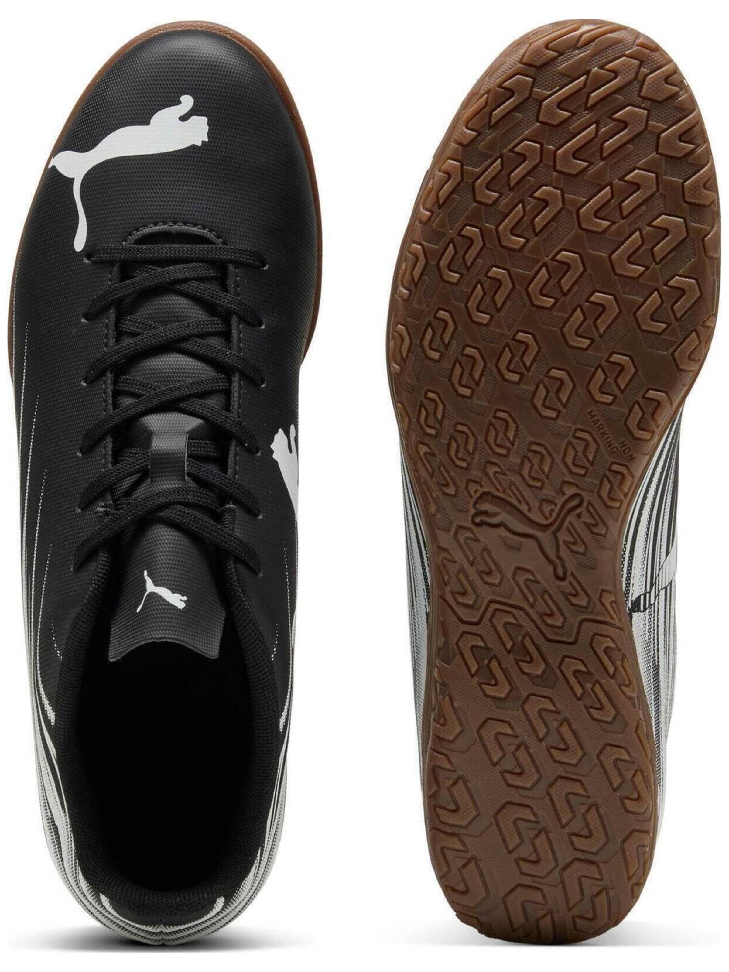 PUMA Soccer shoe in White