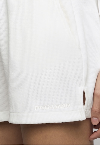 regular Pantaloni 'Noli' di Pegador in bianco