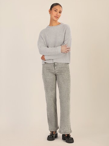 APART Pullover in Grau