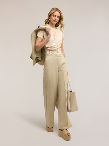 MOTIVI Top in Beige