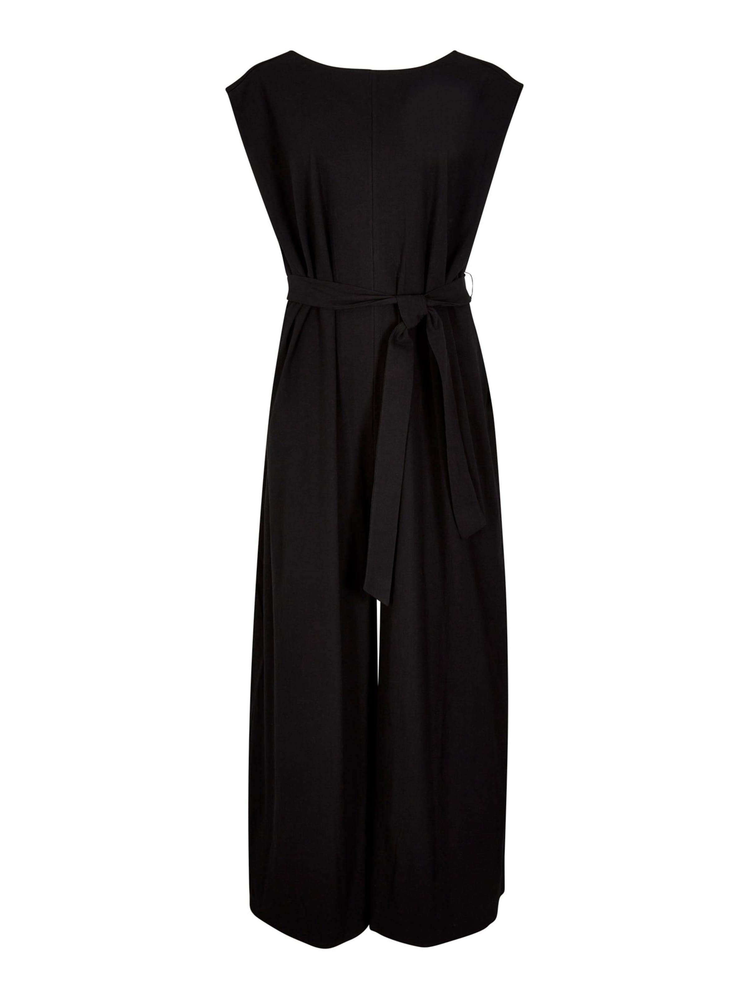 Apricot Jumpsuit in Black: front