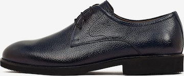 Scarpa stringata di Derimod in blu: frontale