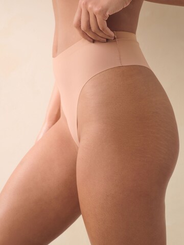 Tanga de la Next pe mai multe culori