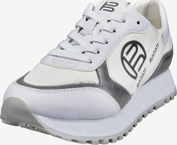 TT. BAGATT Sneakers in White: front