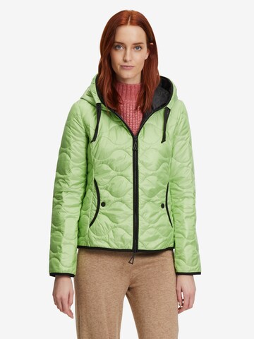 Amber & June Between-Season Jacket in Green: front