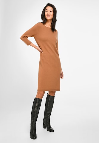 include Knitted dress in Brown