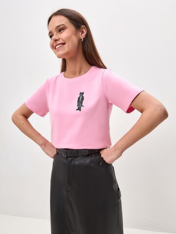 CAT by Maniita Lacitta Shirt 'ROCKER CAT' in Roze