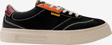 Baskets basses 'Gen4 - Banana All In' MoEa en noir : devant