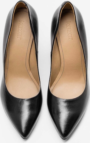 Kazar Pumps in Black