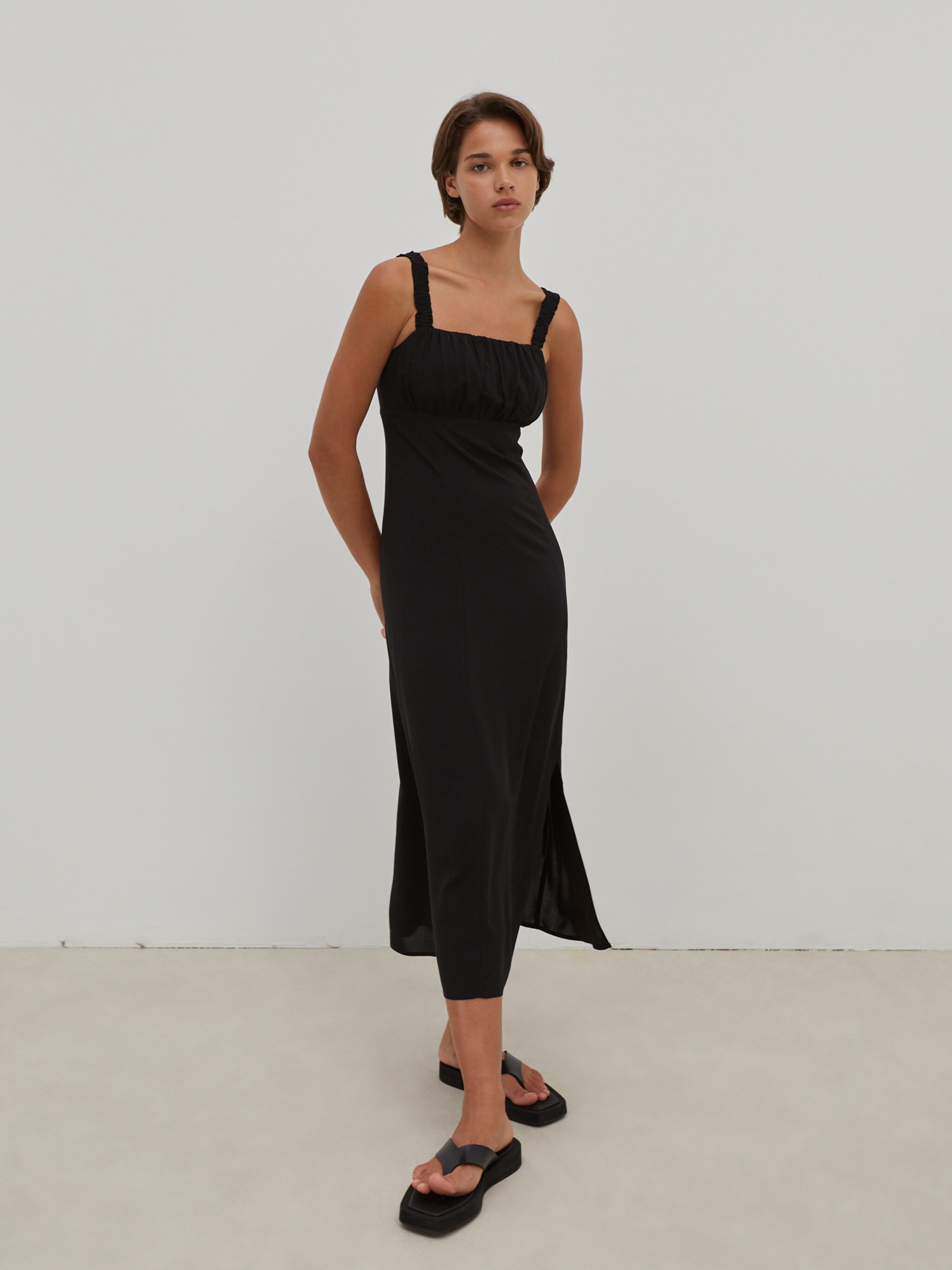 EDITED Producten Jurk 'Shiloh' Zwart