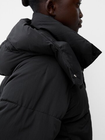 Bershka Winterjas in Zwart