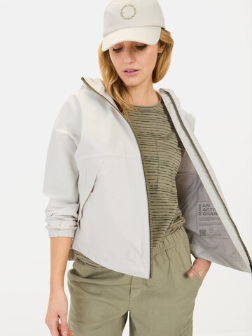 CAMEL ACTIVE Windbreaker aus recyceltem Polyester in Weiß