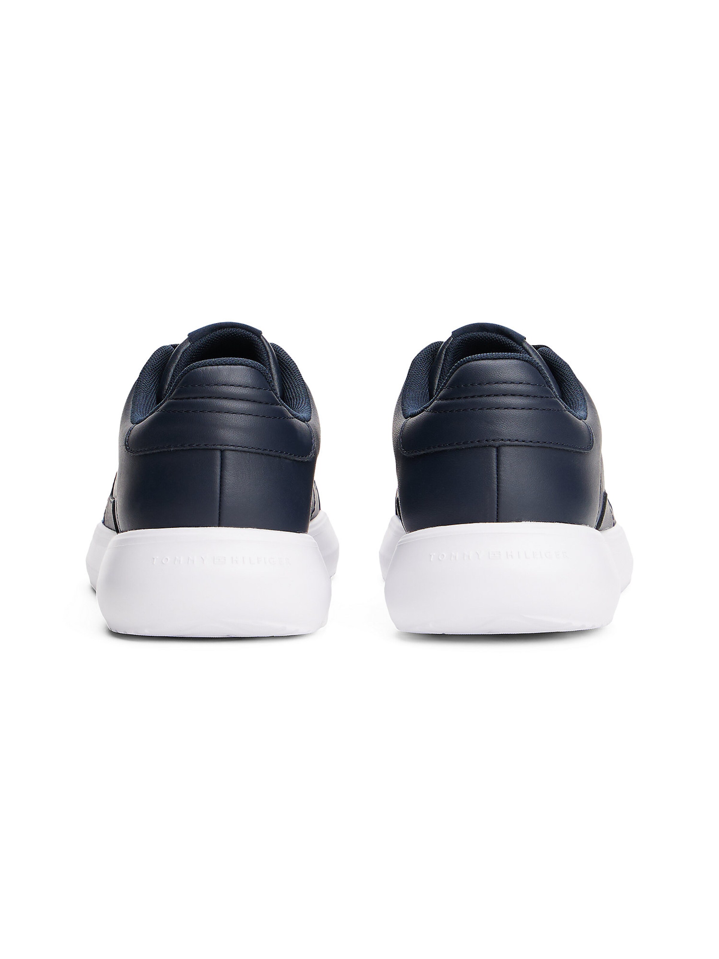 TOMMY HILFIGER Sneaker in Blau