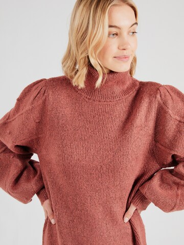 Abito in maglia 'VICosy' di VILA in rosso