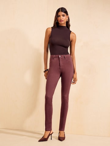 Friends Like These - Skinny Jeggings em vermelho
