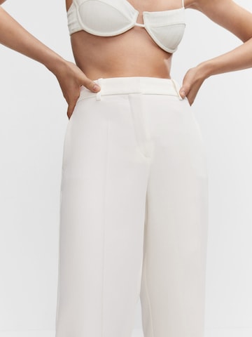 MANGO Wide leg Pleat-Front Pants 'Boxy' in White