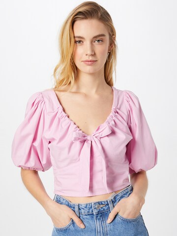 T-shirt Abercrombie & Fitch en rose : devant
